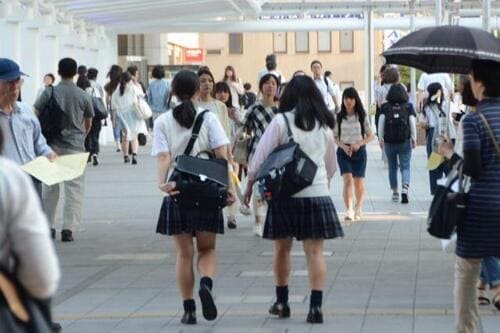 学生との出会いは3月がおすすめなのか